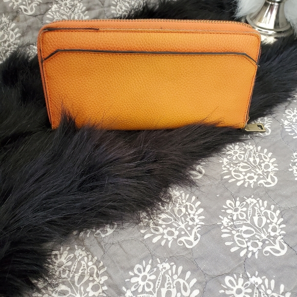 Wallet - Picture 3 of 5